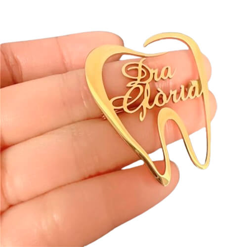 Broche Personalizado Com Nome Para Dentistas