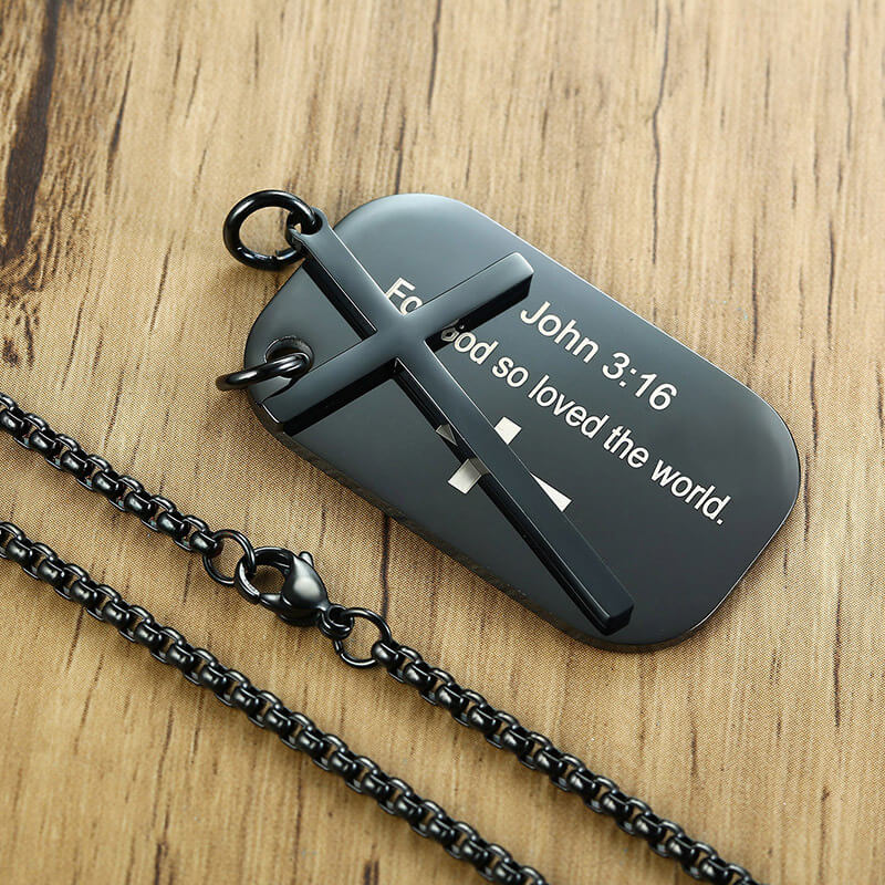 Pingente Masculino Com Cruz e Plaquinha de Inox Personalizada Com Seu Texto