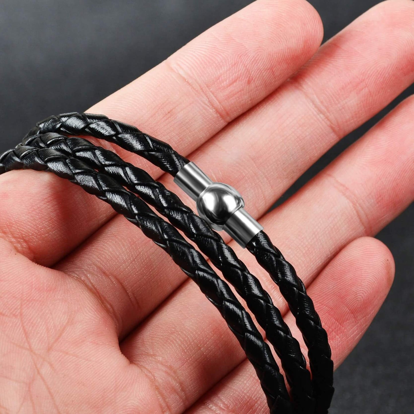 Pulseira Masculina de Couro Personalizada Com Nome dos Familiares - 3 Voltas