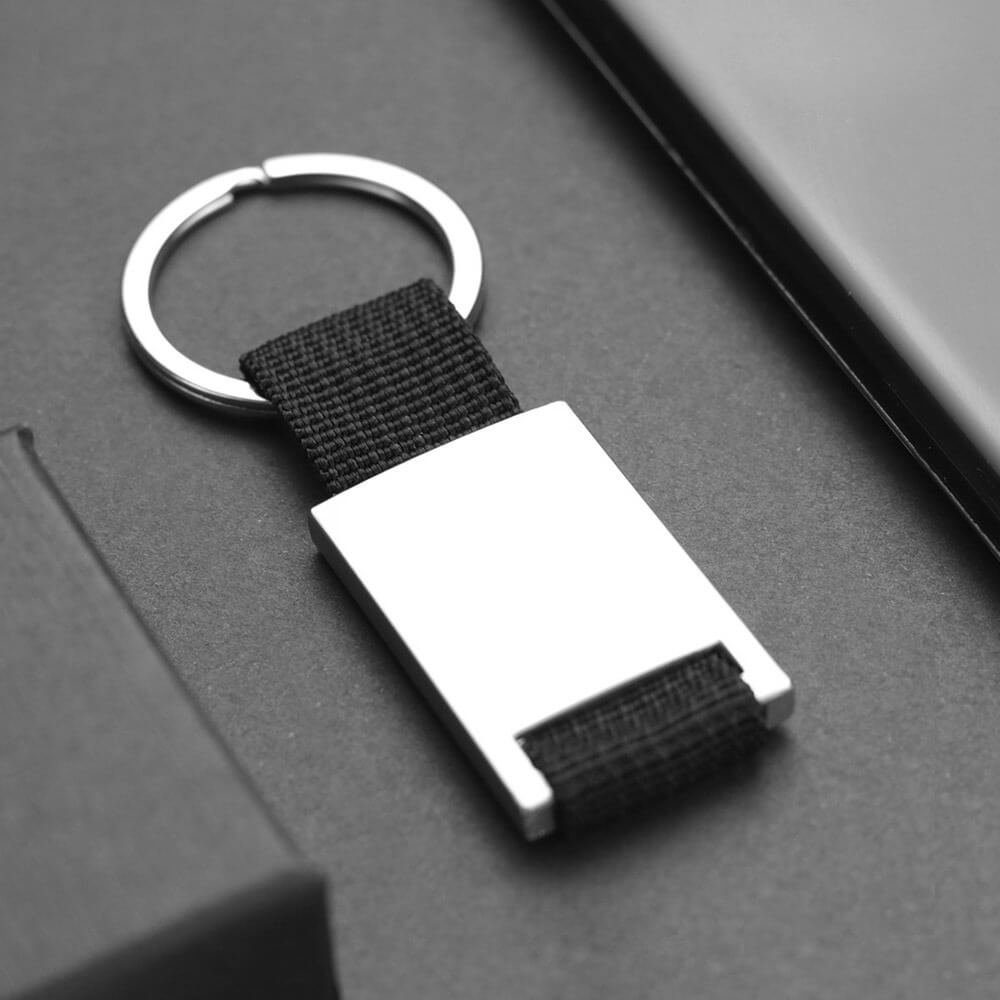 Chaveiro Masculino Personalizado Com Seu Texto ou Logo