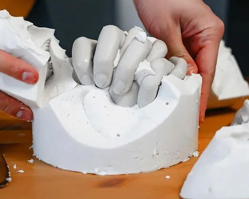 Molde e Gesso Para Fazer Escultura das Mãos em 3D