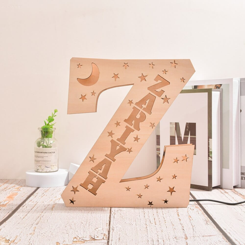 Luminária USB de Madeira Personalizada Com Seu Nome