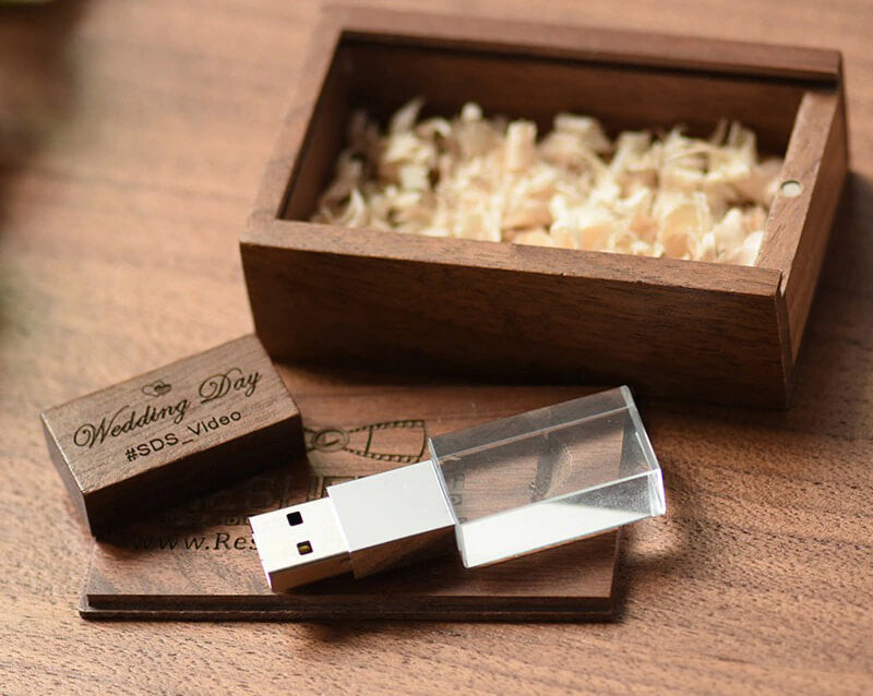 Pen Drive de Madeira Personalizado Com Seu Logo - Retangular